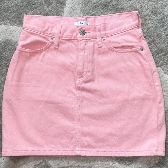 π 2 Time πHPπ NWOT Pink Denim Skirt - Picture 3 of 4